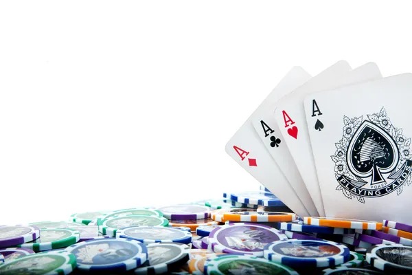 Live AduQ table at luckybet89 with multiple players and dealer managing the game